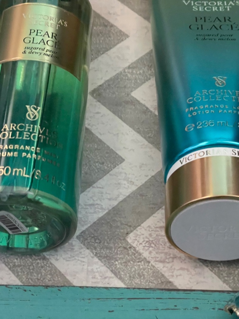 Victoria’s Secret, Pear Glacé, Fragrance Mist and Lotion Set - Picture 6 of 11